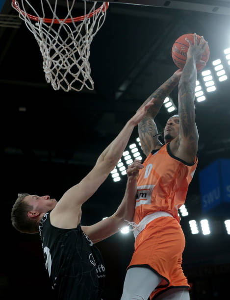 默契配合 默契配合