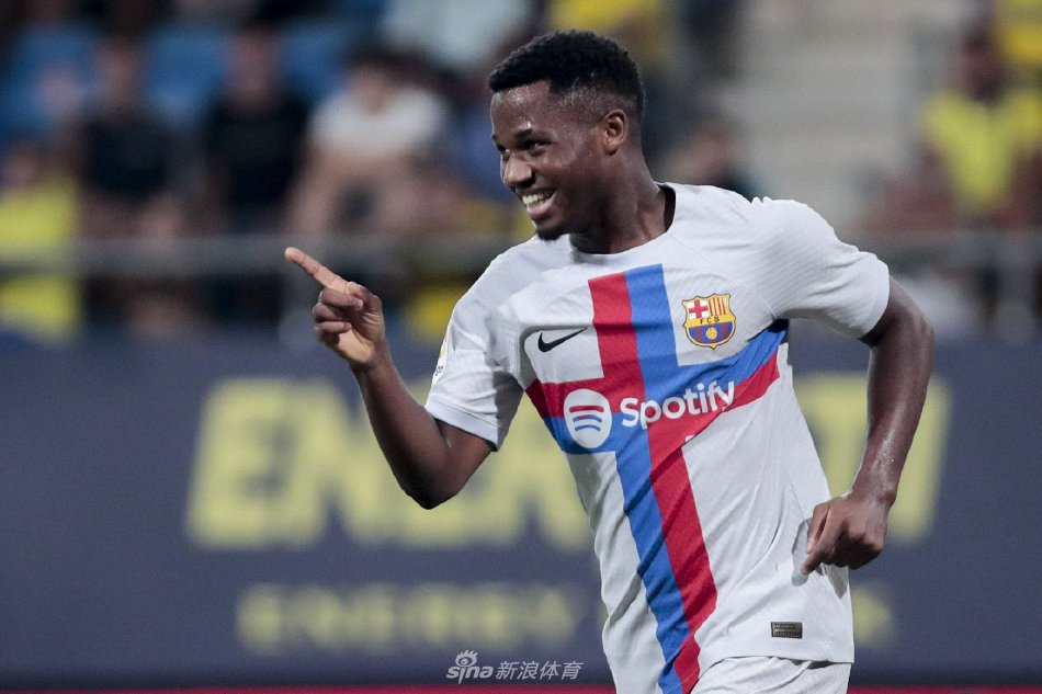 他在对阵男 他在对阵男