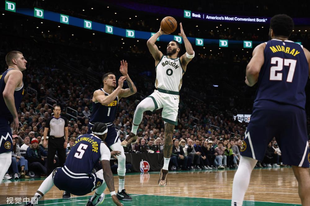 威歌曲的场 威歌曲的场