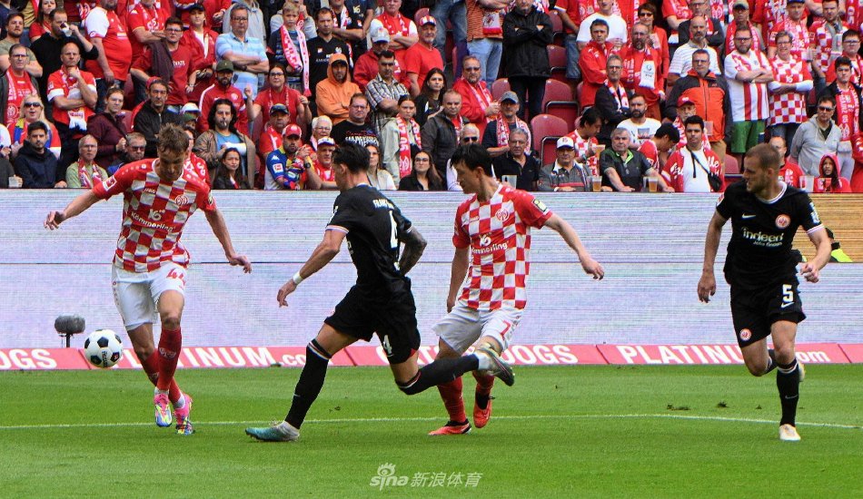 在球迷和评 在球迷和评