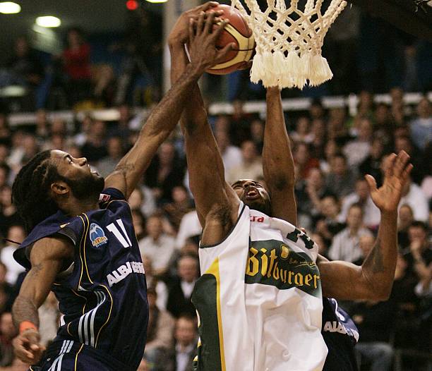 成年国家队 成年国家队